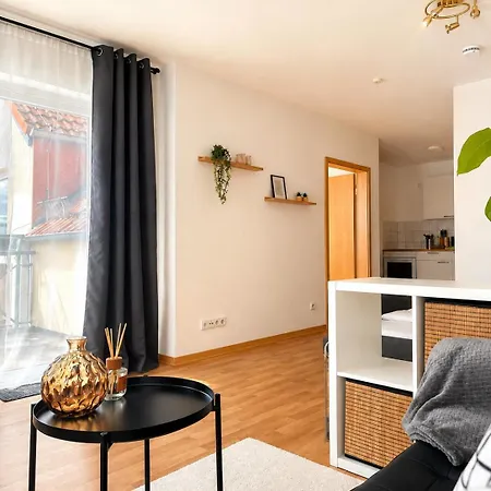 Schoenblick Am Stadtfeld Apartamento